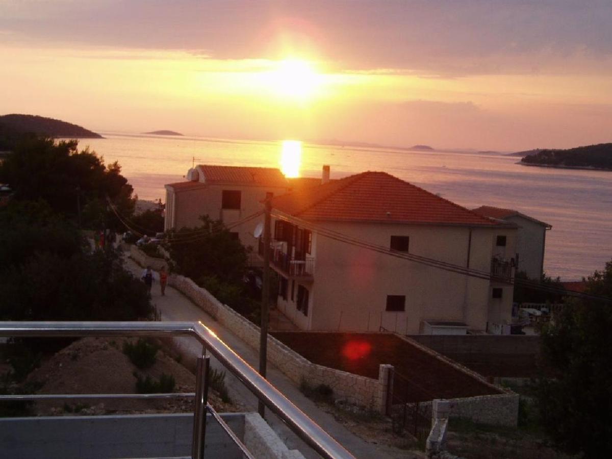 Ražanj Apartments Ema מראה חיצוני תמונה