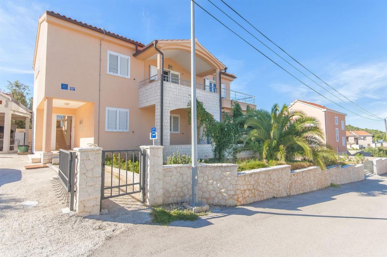Ražanj Apartments Ema מראה חיצוני תמונה